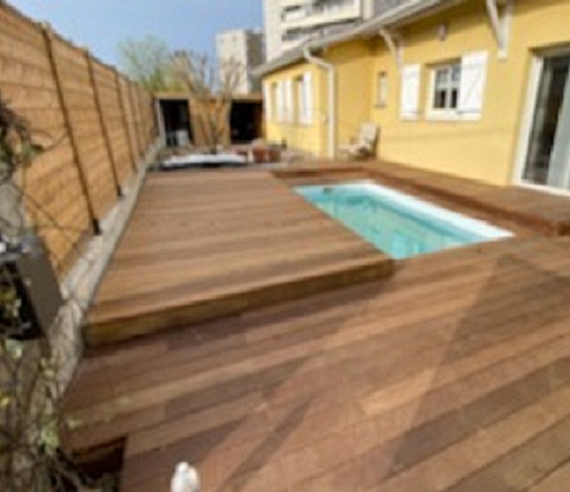 création artisanale, couverture-terrasse piscine bois et acier